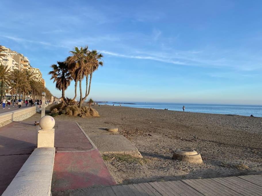 Casa Del Mar Luxury. Primera Linea De Playa Almeria Bagian luar foto